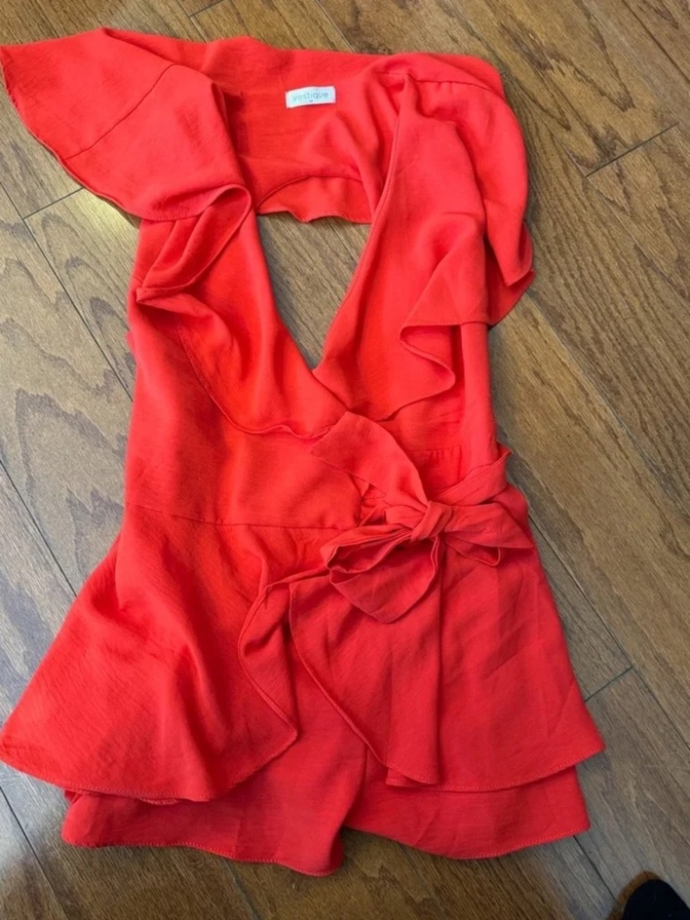Vestique SIZE MEDIUM M romper LOT5733